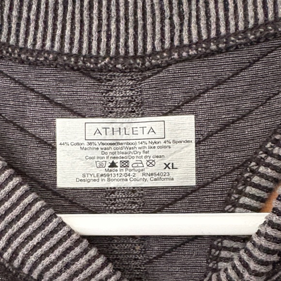 Athleta Black Heather Sojourn Tank - Picture 2 of 6